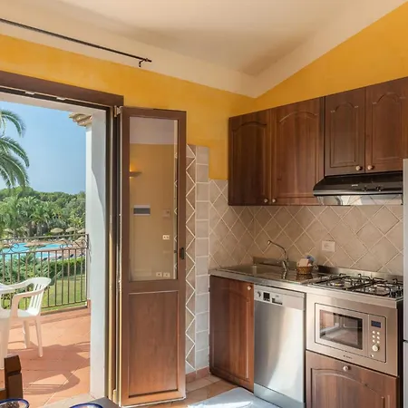Classical Baia Delle Palme Premium Bilo 4 Sleeps 4